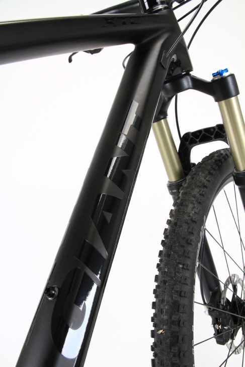 ジャイアント XTC ADVANCED 27.5 2 軽快さ際立つリアリジット ジャイアント XTC ADVANCED 27.5 2 軽快さ際立つリアリジット